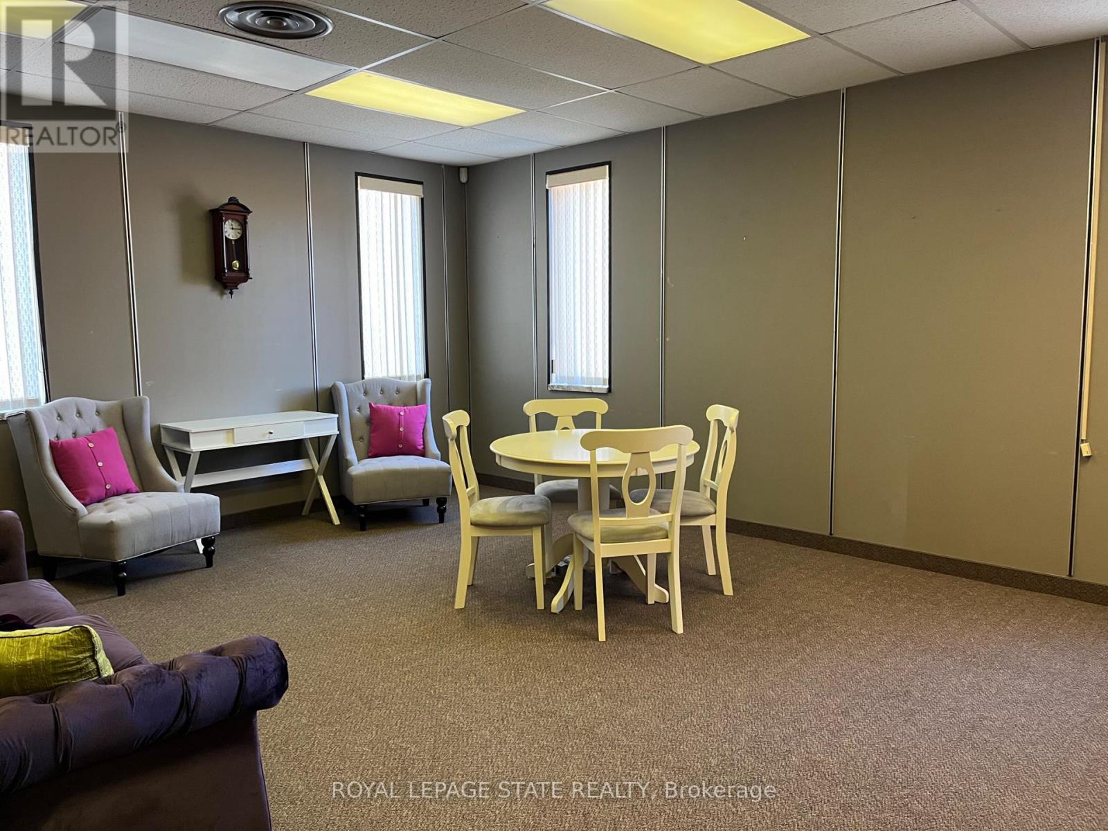 111 Broad Street E Property Photo 28