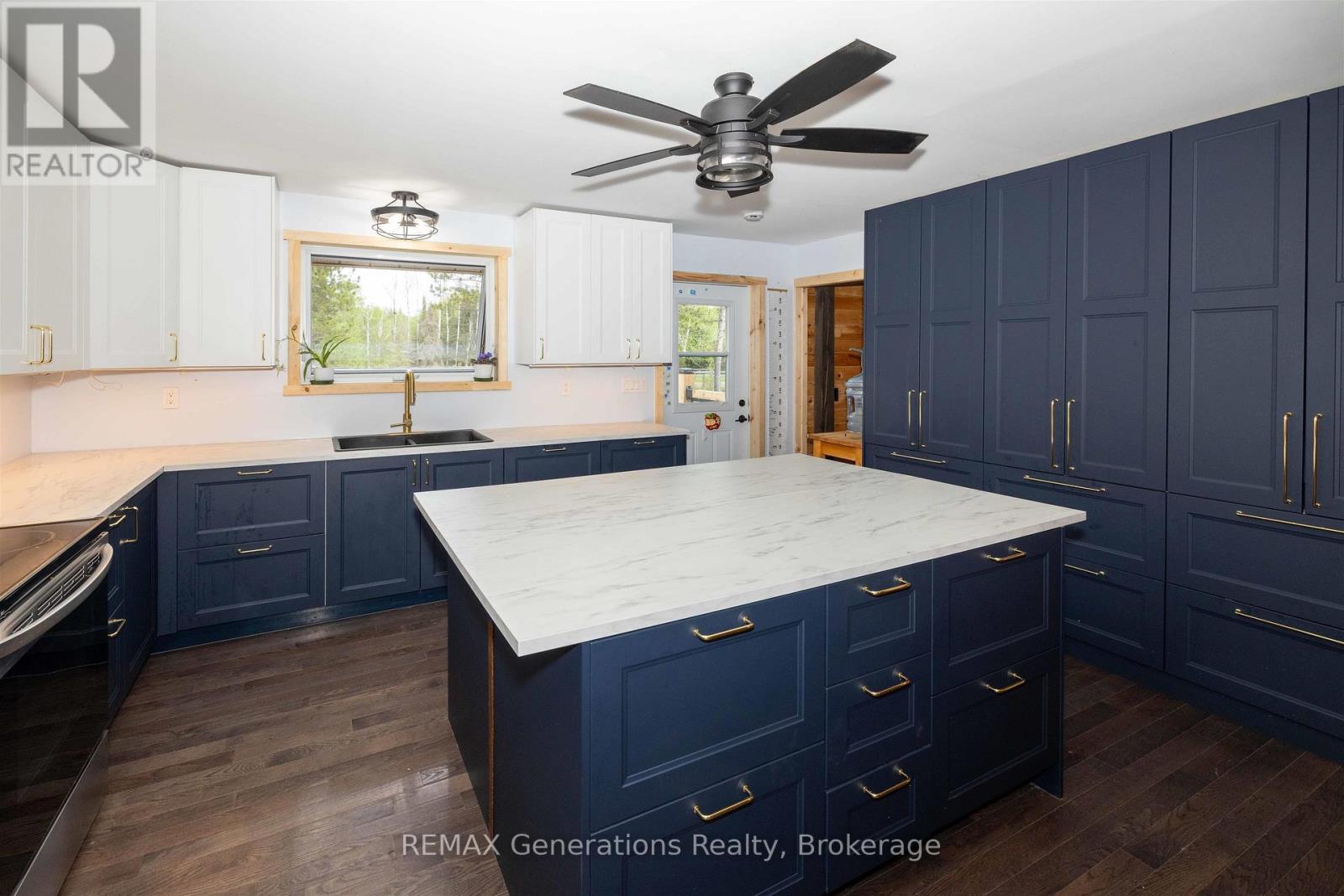610 Road No. 5 S Property Photo 9