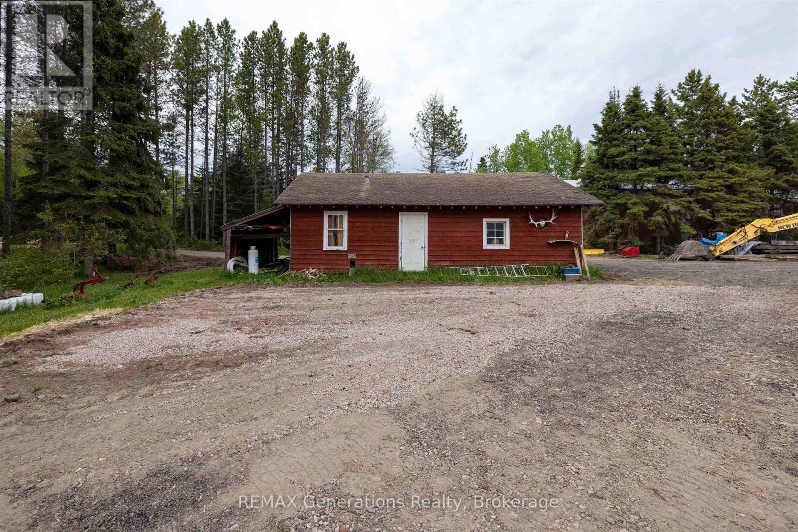 610 Road No. 5 S Property Photo 16