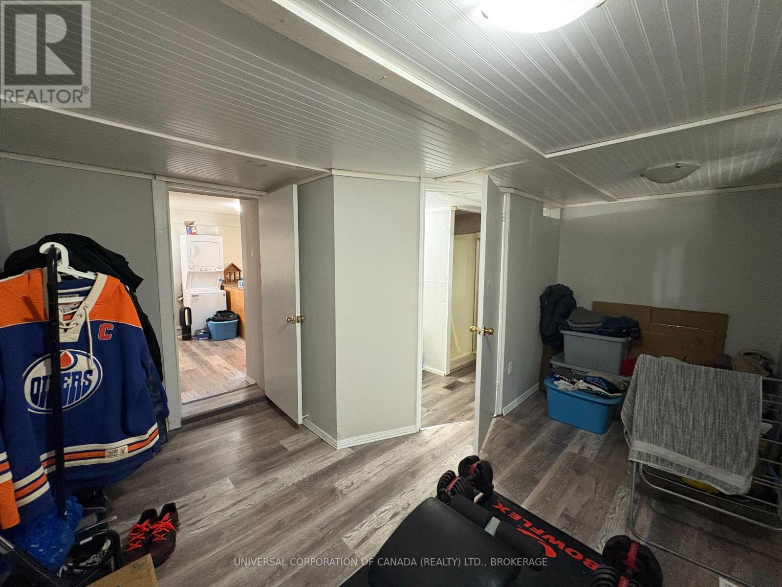 200 Talbot Street E Property Photo 12
