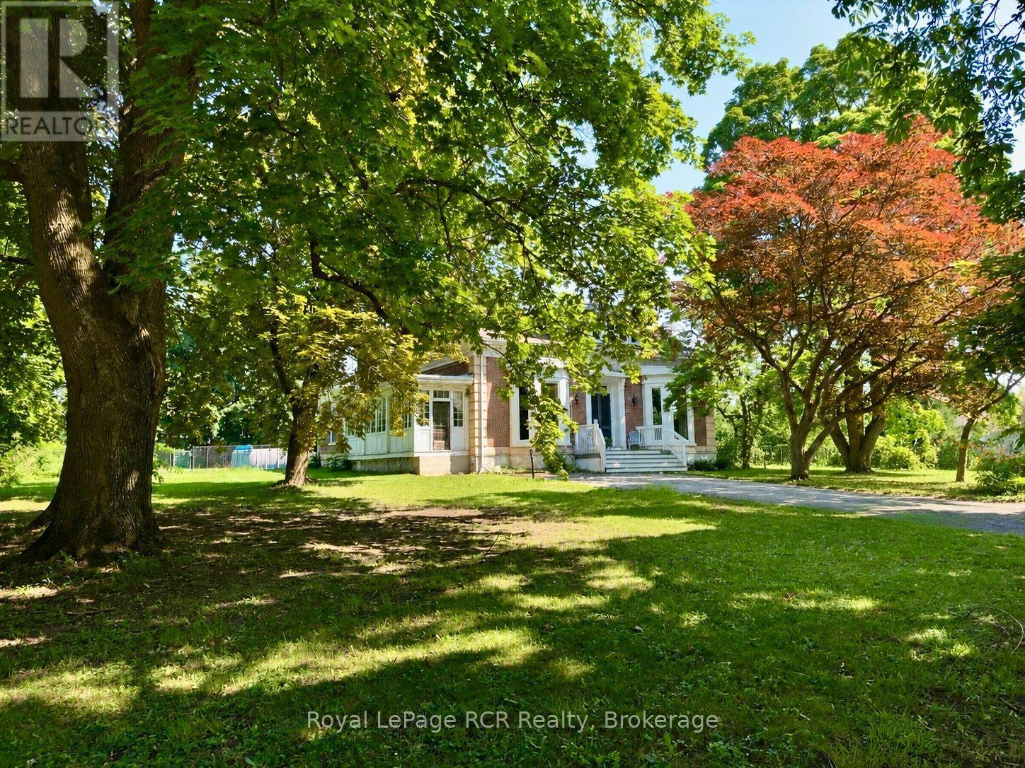 388 Durham Road E Property Photo 1