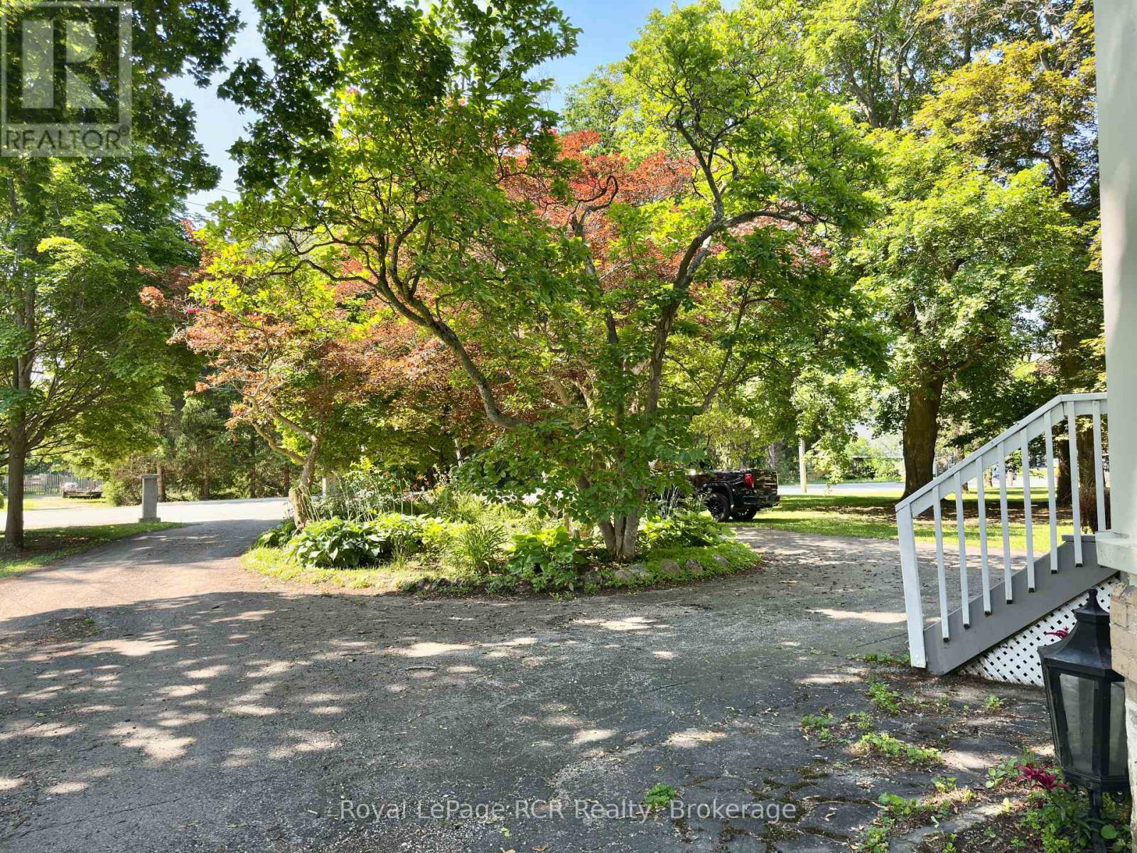 388 Durham Road E Property Photo 6
