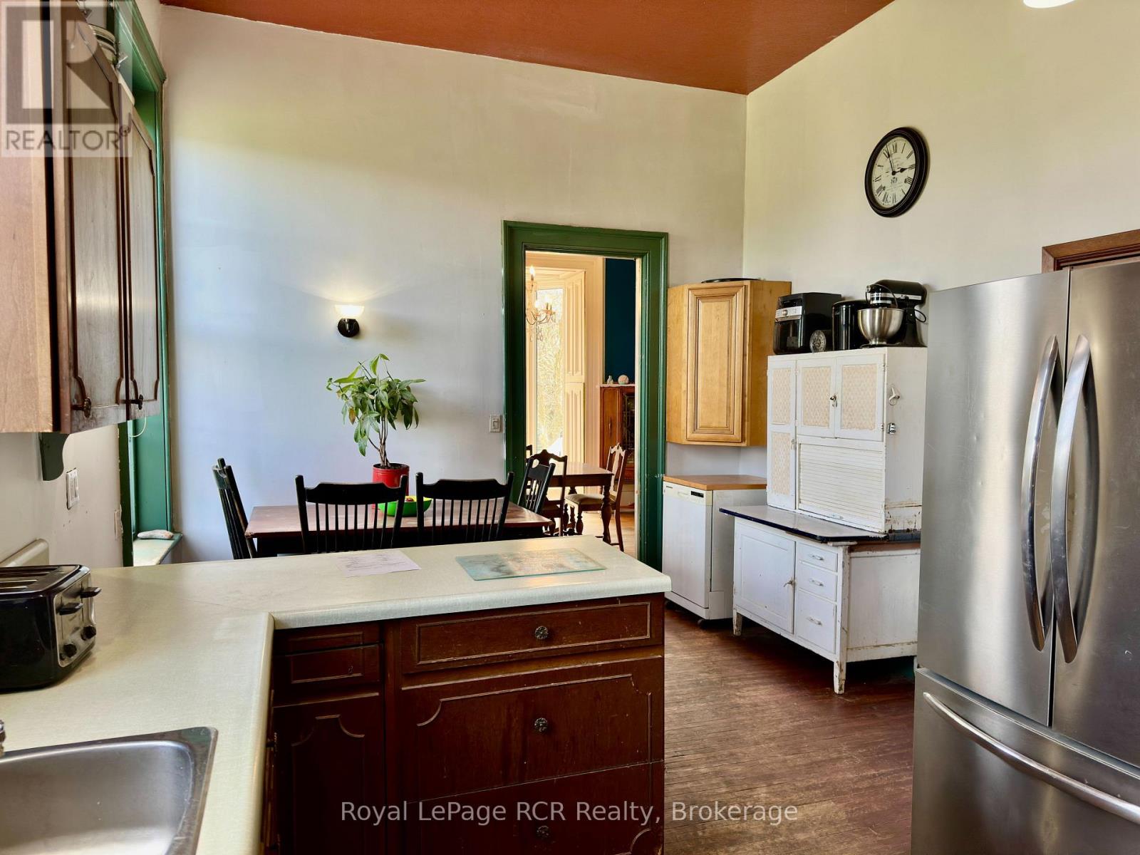 388 Durham Road E Property Photo 23