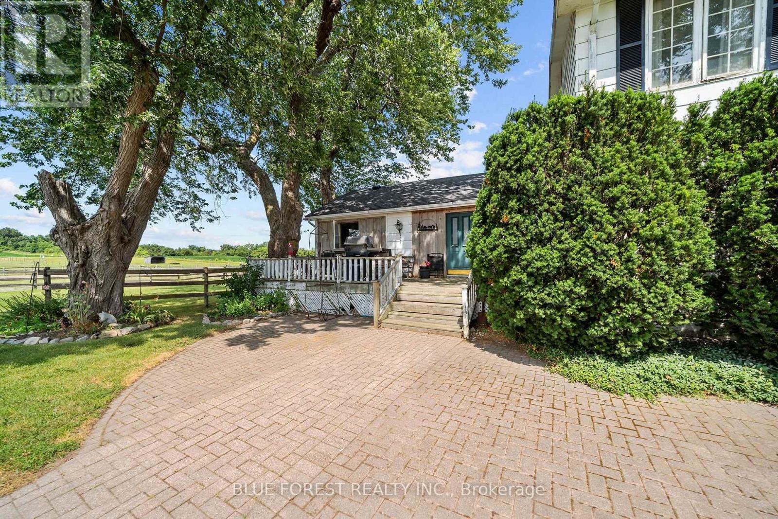 12798 Eight Mile Road Property Photo 6
