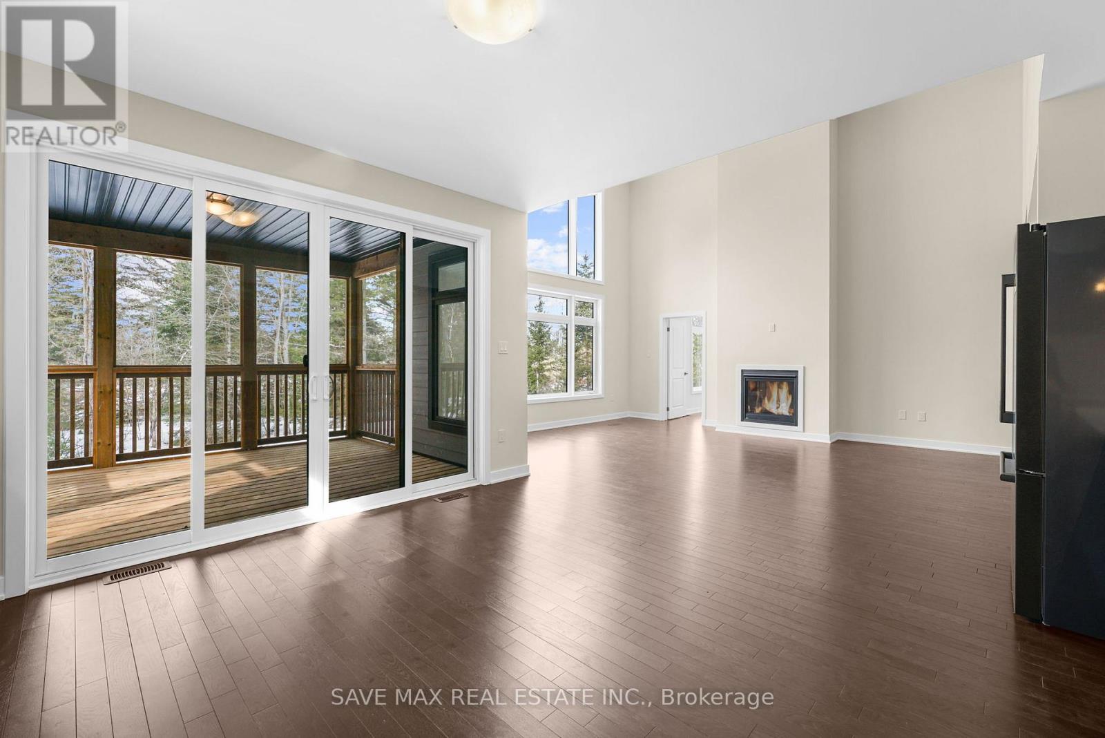 1007 Kingsridge Court Property Photo 13