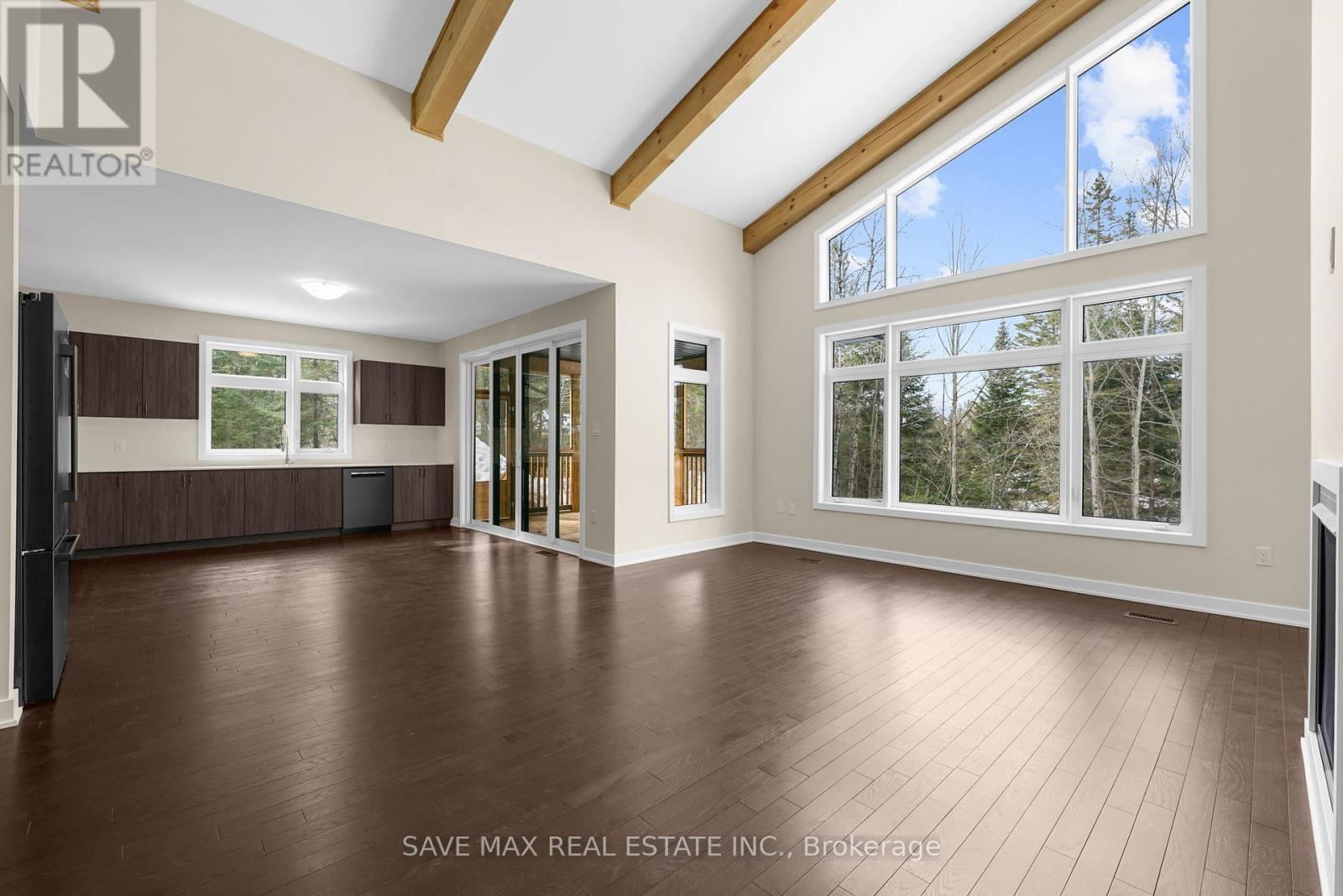 1007 Kingsridge Court Property Photo 15