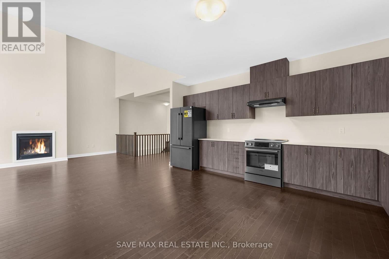1007 Kingsridge Court Property Photo 22
