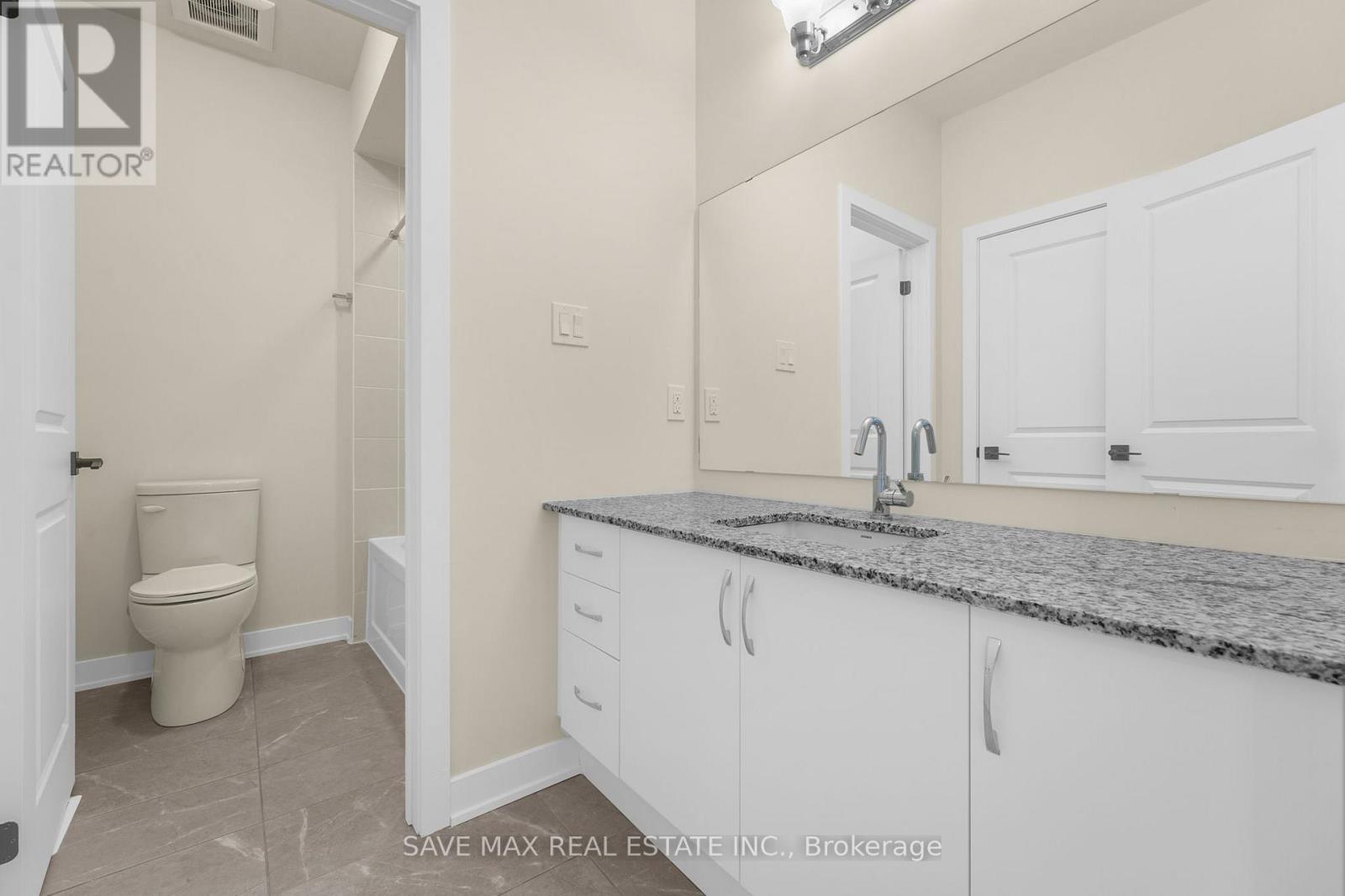 1007 Kingsridge Court Property Photo 31