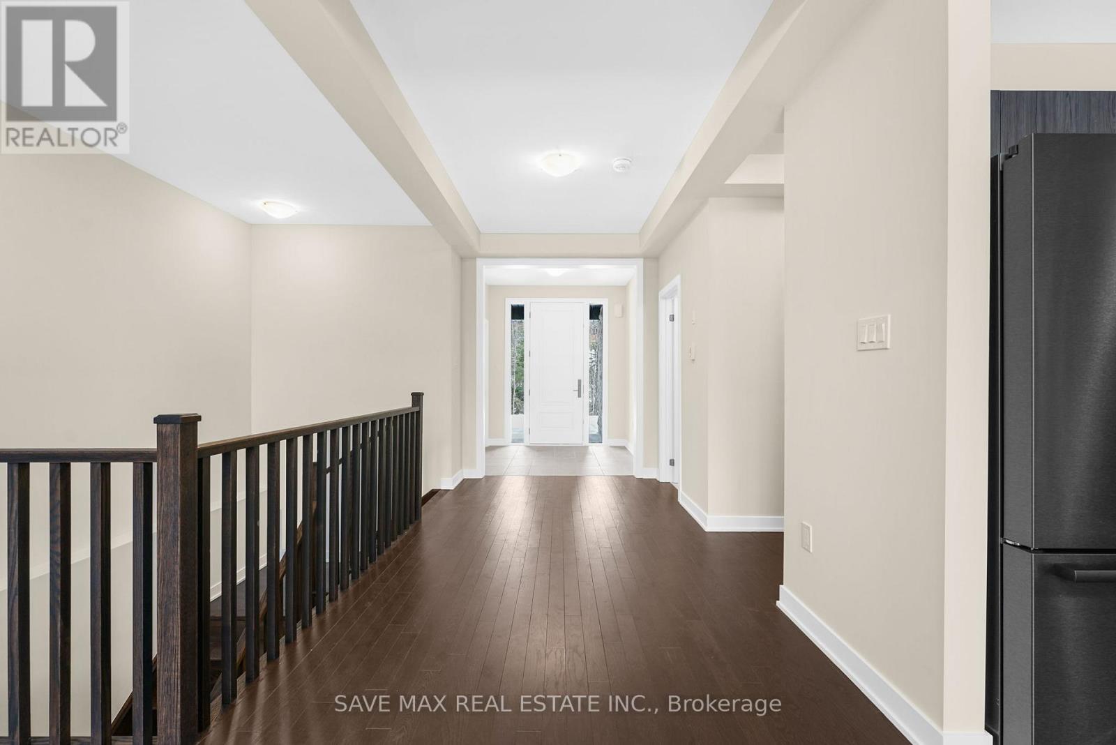 1007 Kingsridge Court Property Photo 33