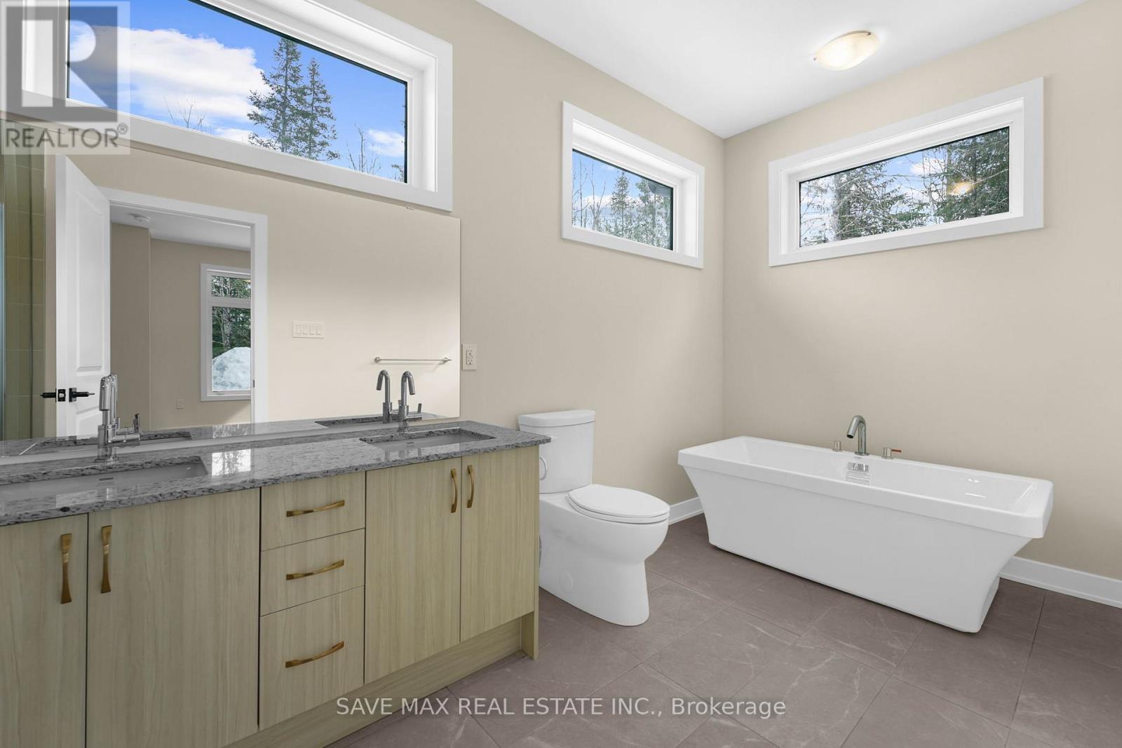 1007 Kingsridge Court Property Photo 38