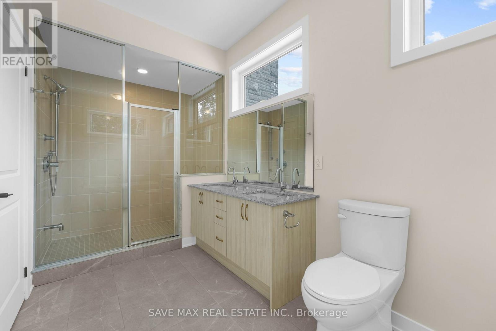 1007 Kingsridge Court Property Photo 39