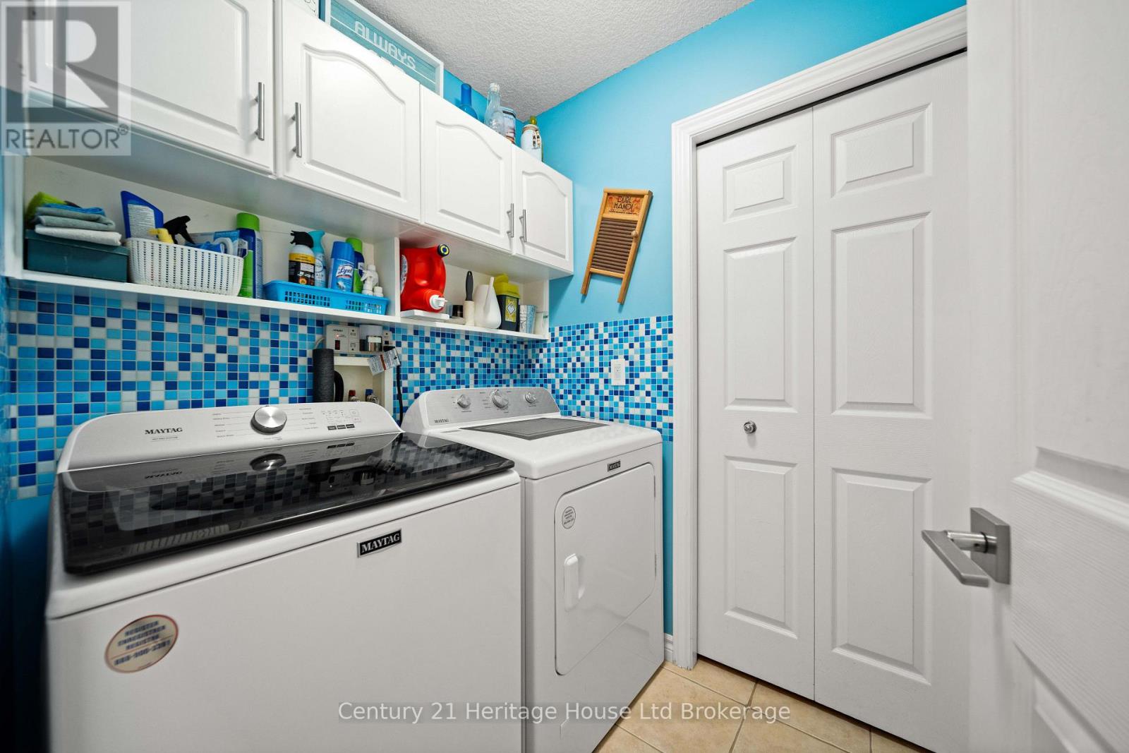 150 Forestway Trail Property Photo 17