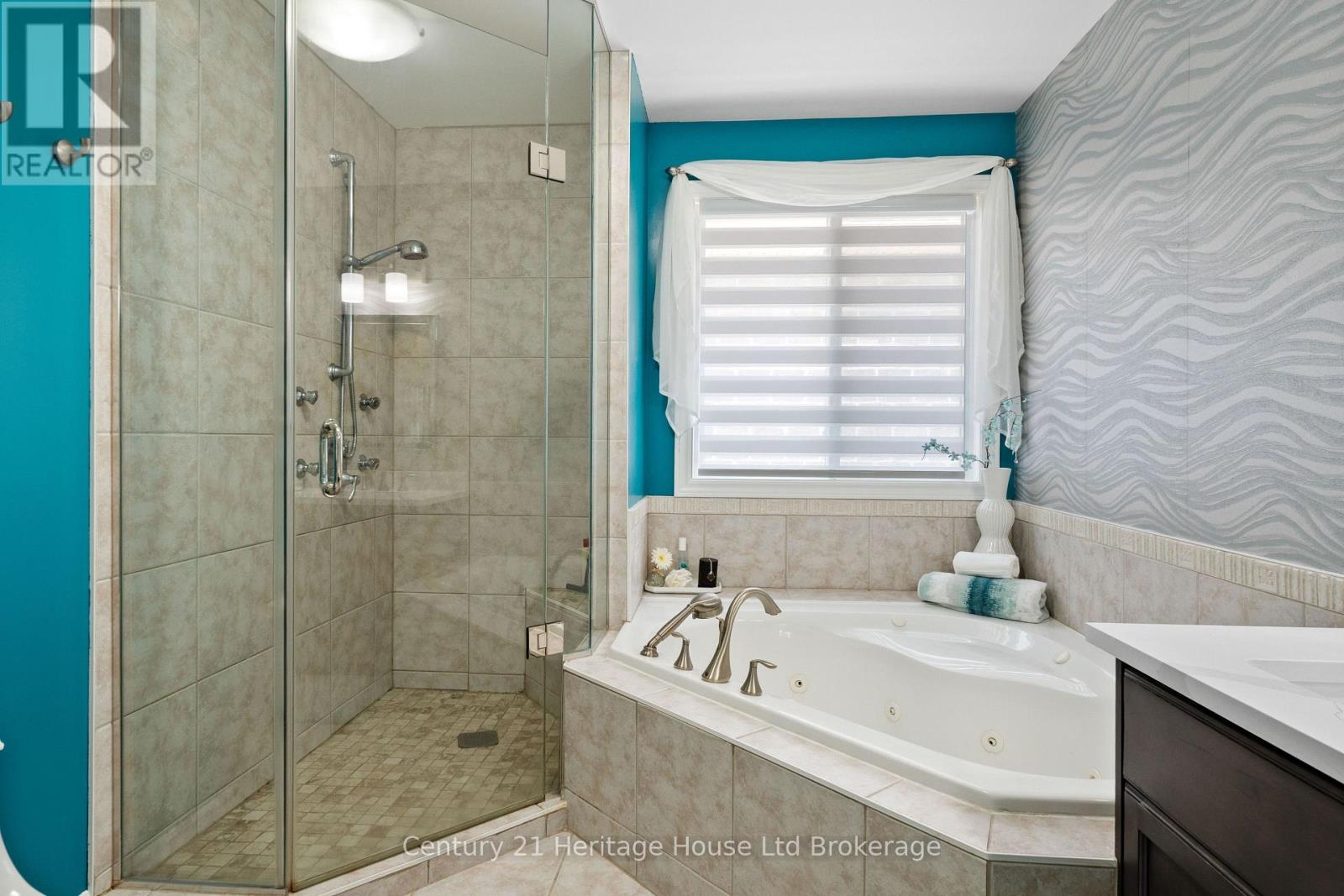 150 Forestway Trail Property Photo 22