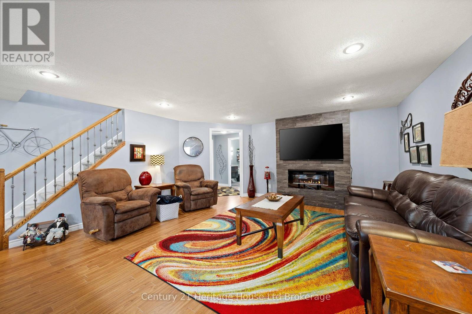 150 Forestway Trail Property Photo 26