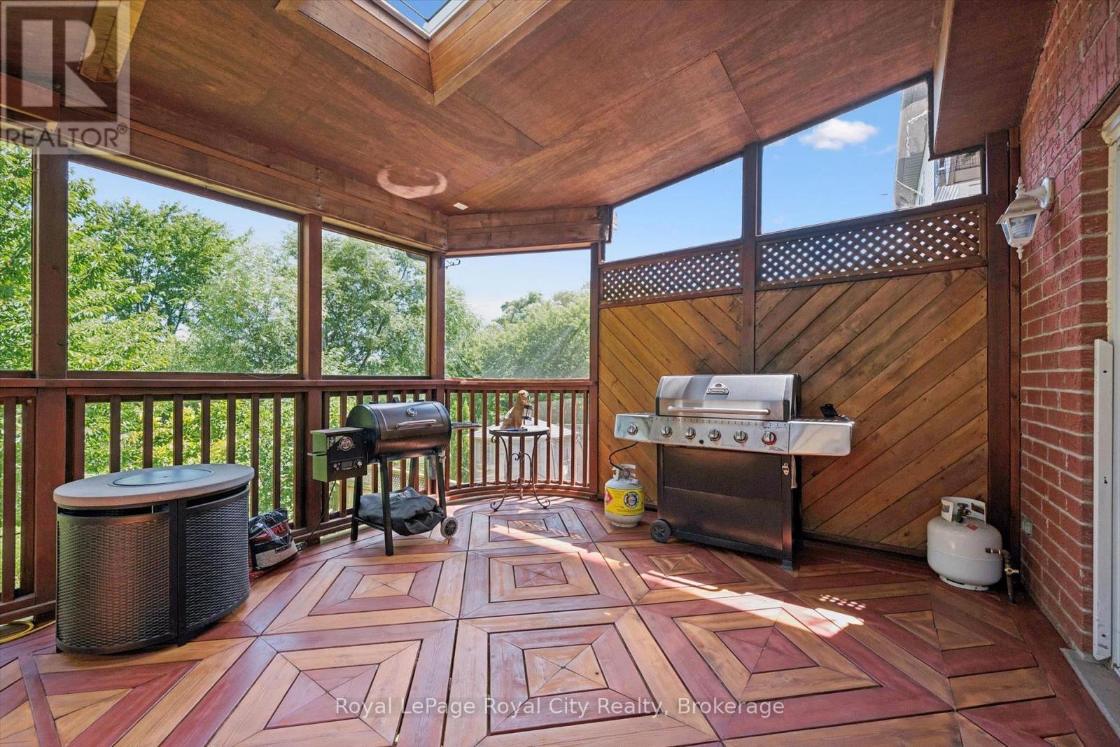220 Carrington Drive Property Photo 30