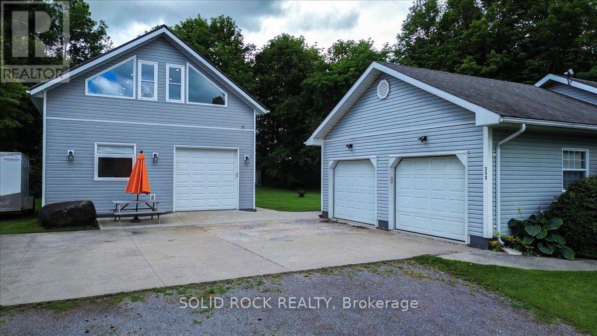 313 Pine Grove Road Property Photo 3