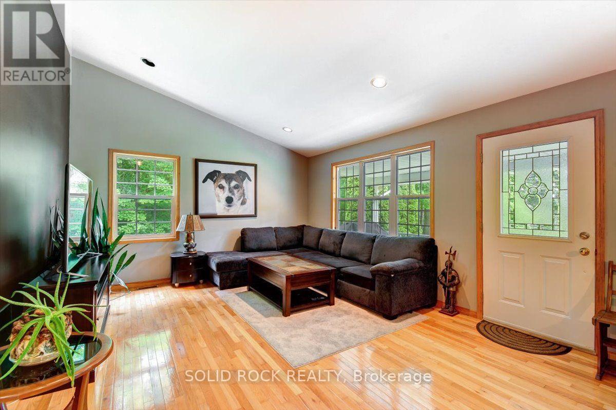 313 Pine Grove Road Property Photo 4