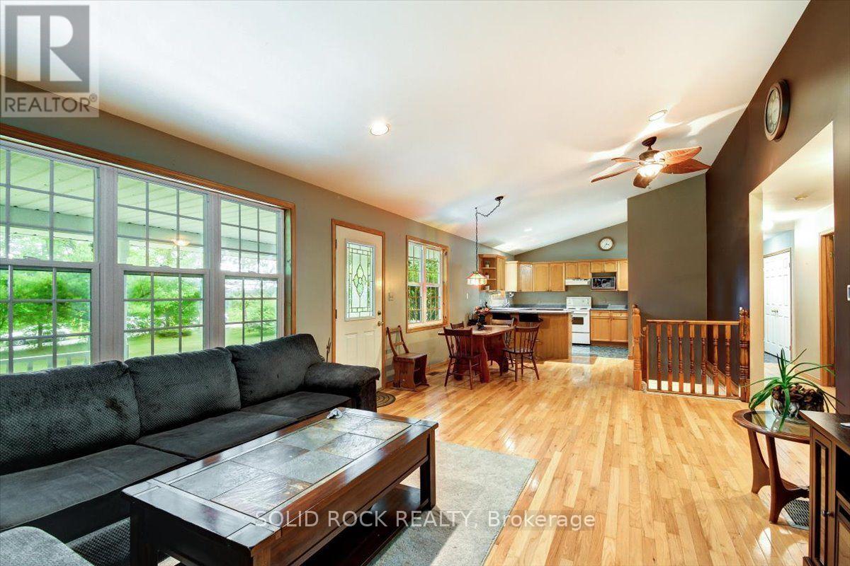 313 Pine Grove Road Property Photo 9