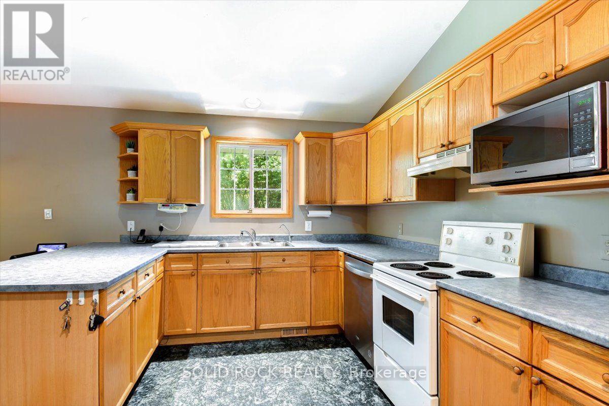 313 Pine Grove Road Property Photo 15