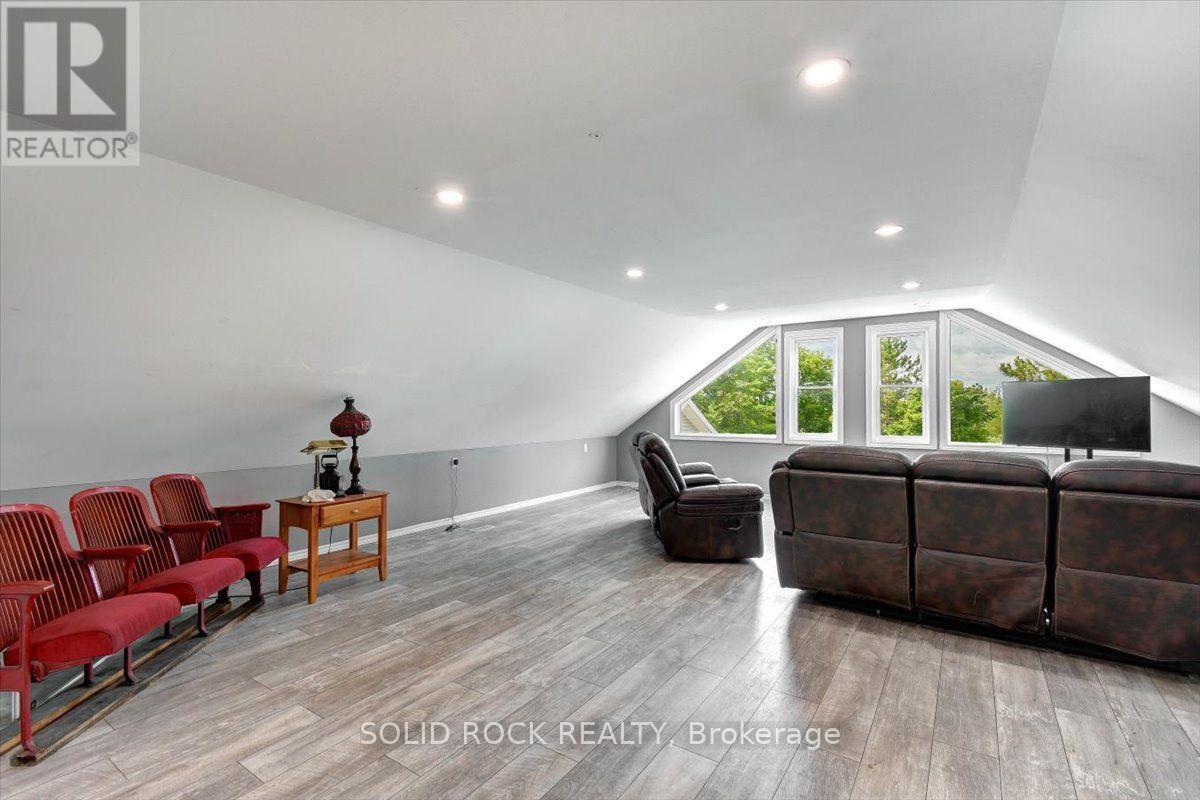 313 Pine Grove Road Property Photo 28