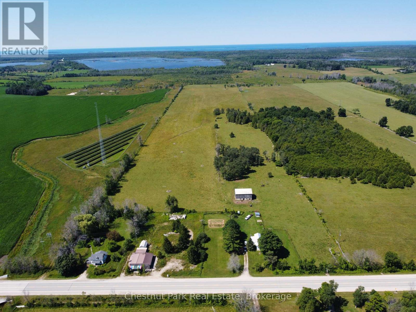 1143 Highway 6 Property Photo 1