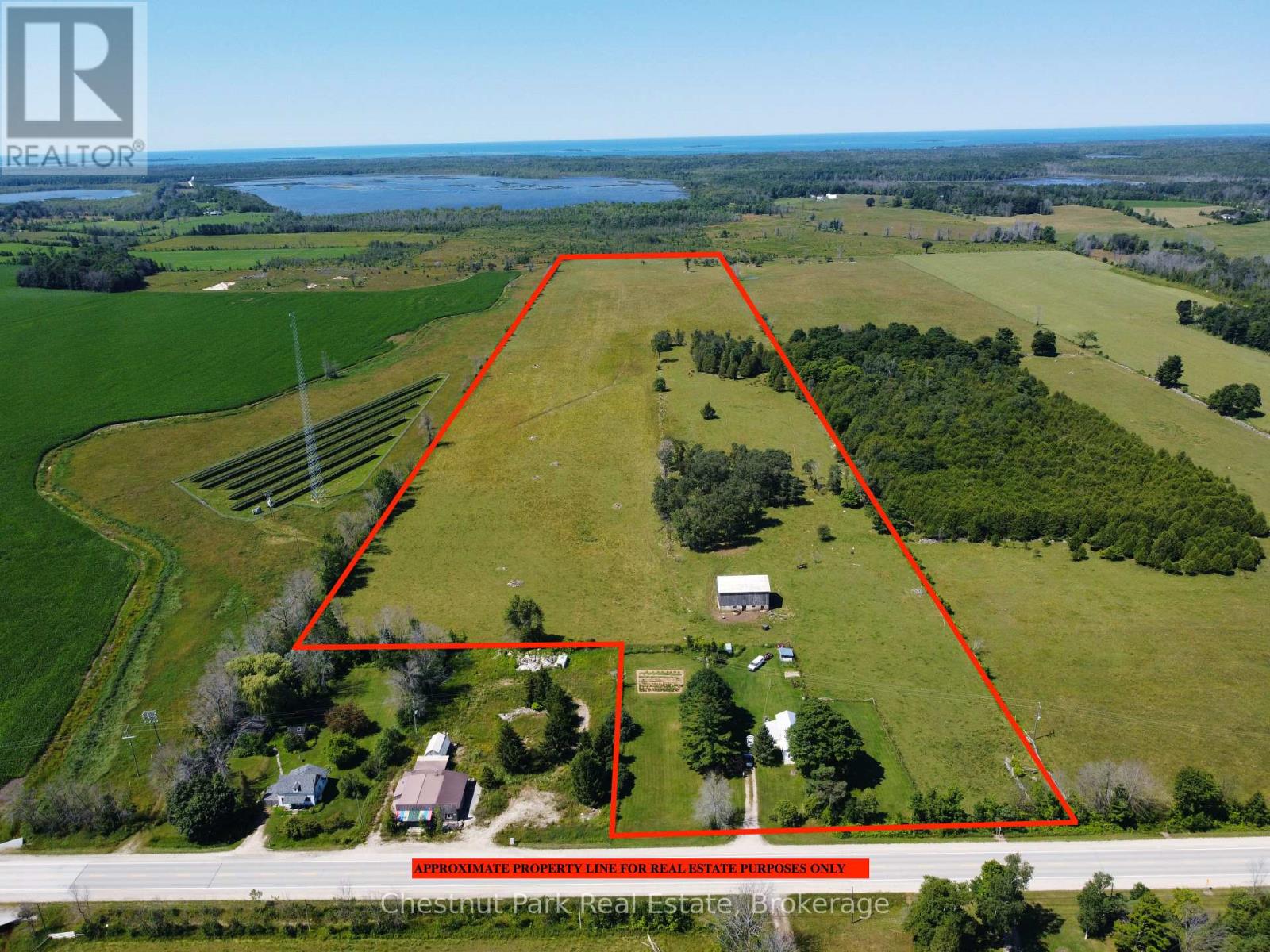 1143 Highway 6 Property Photo 2