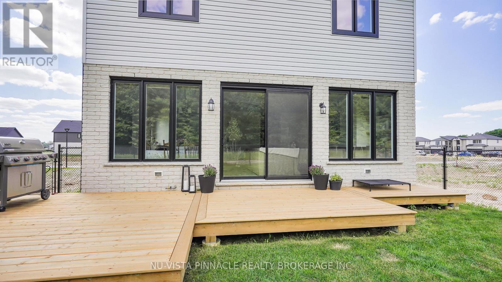 3998 Big Leaf Trail Property Photo 44
