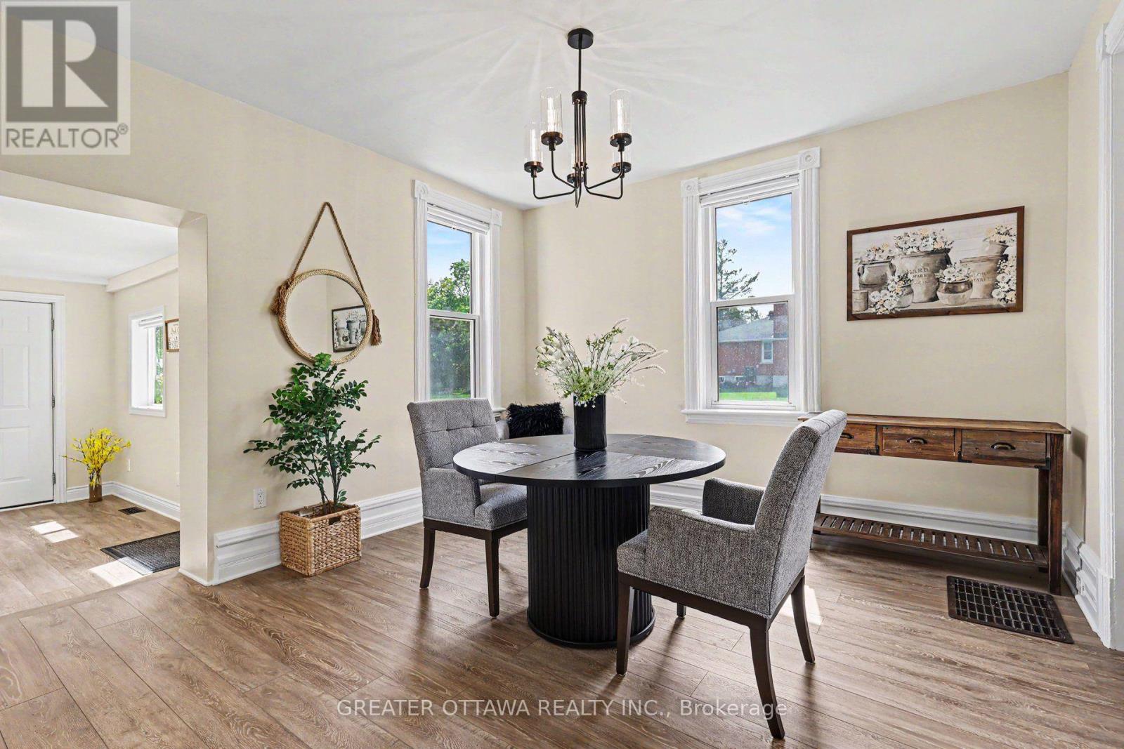 3607 Mcbean Street Property Photo 12