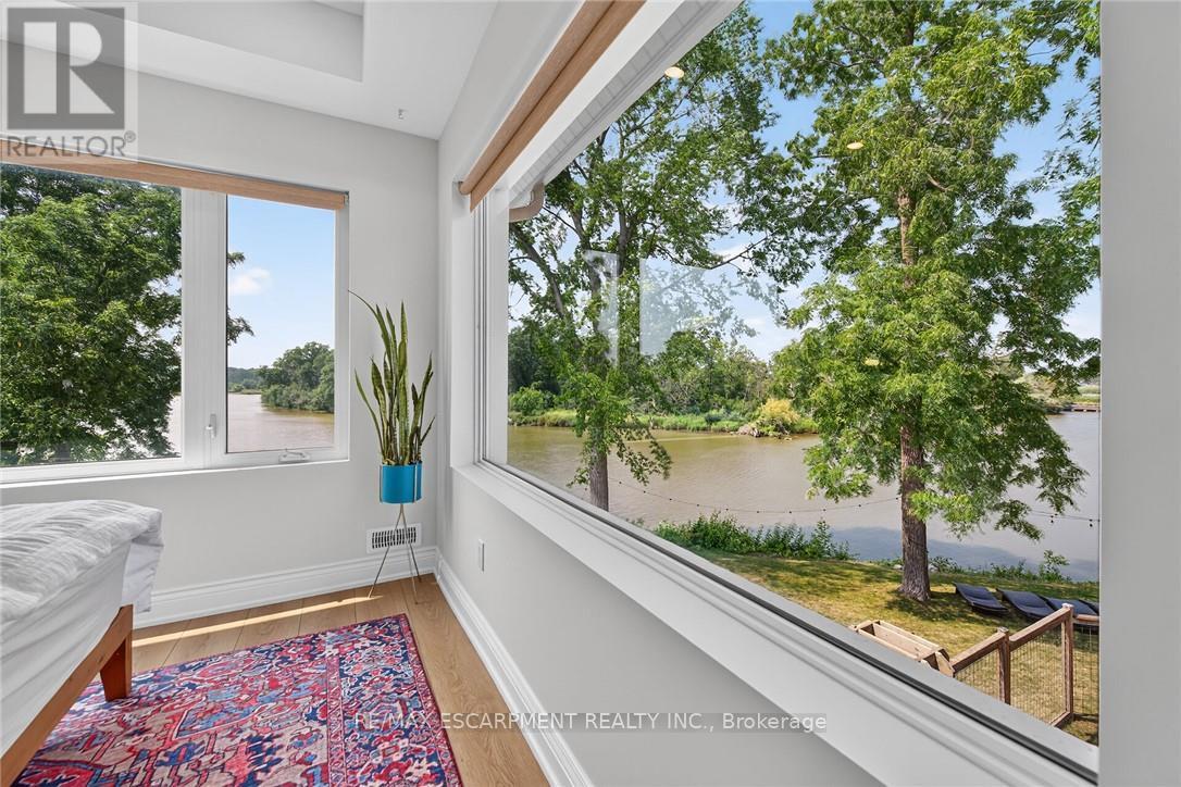 7327 Rainham Road Property Photo 29
