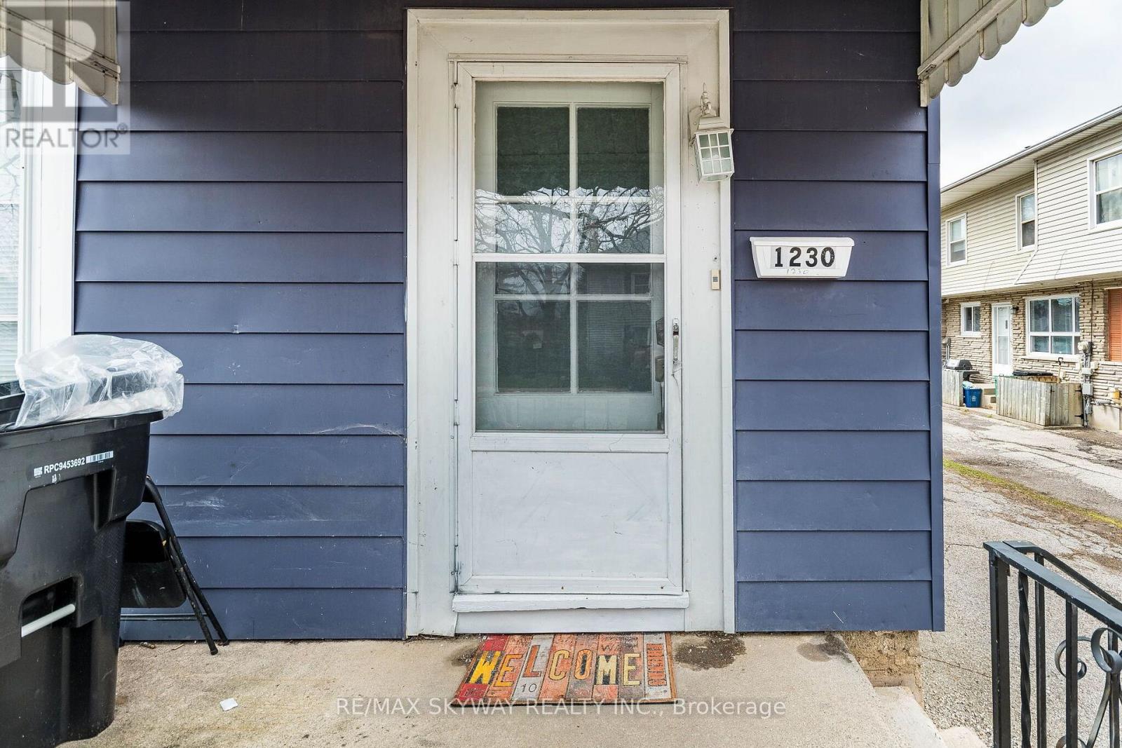 1230 Duke Street Property Photo 6