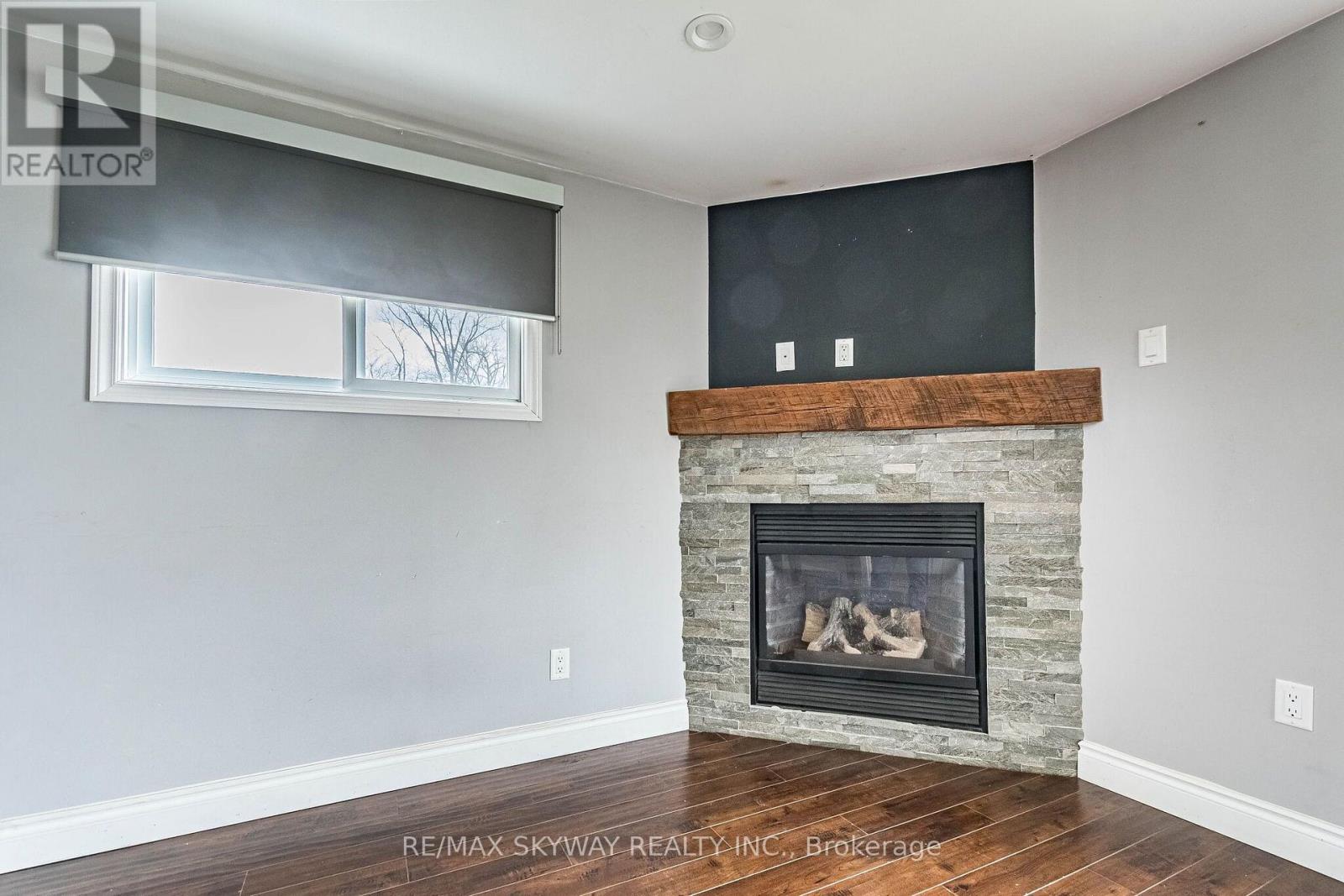 1230 Duke Street Property Photo 13