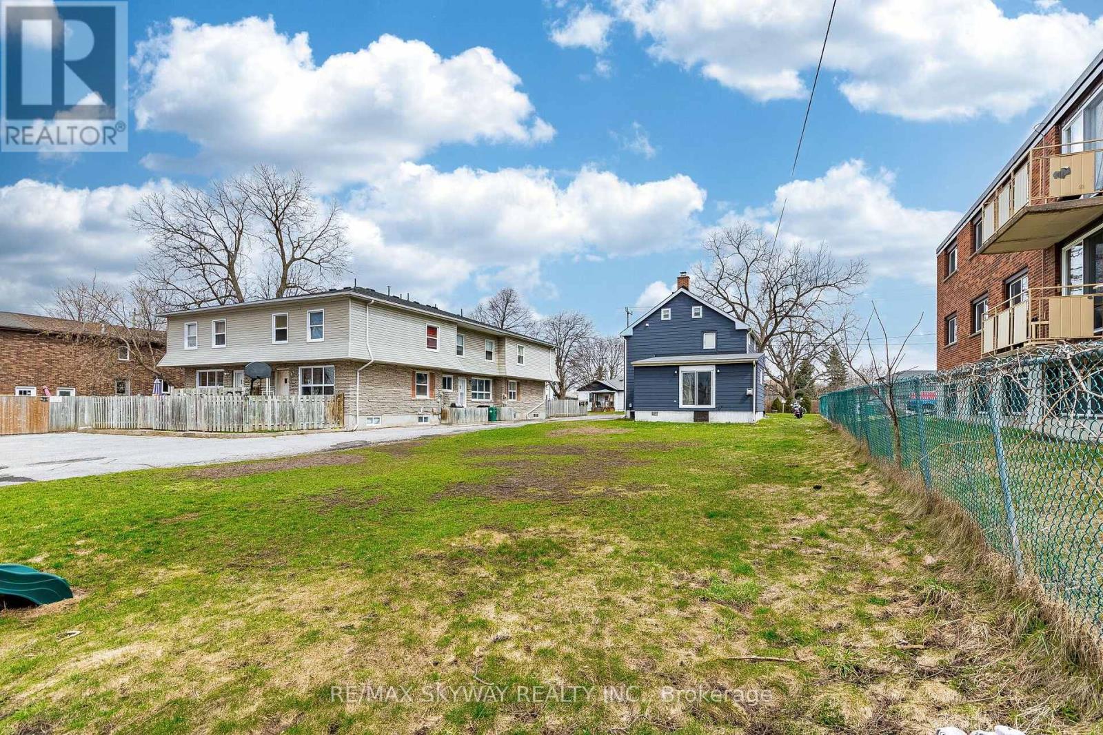 1230 Duke Street Property Photo 48