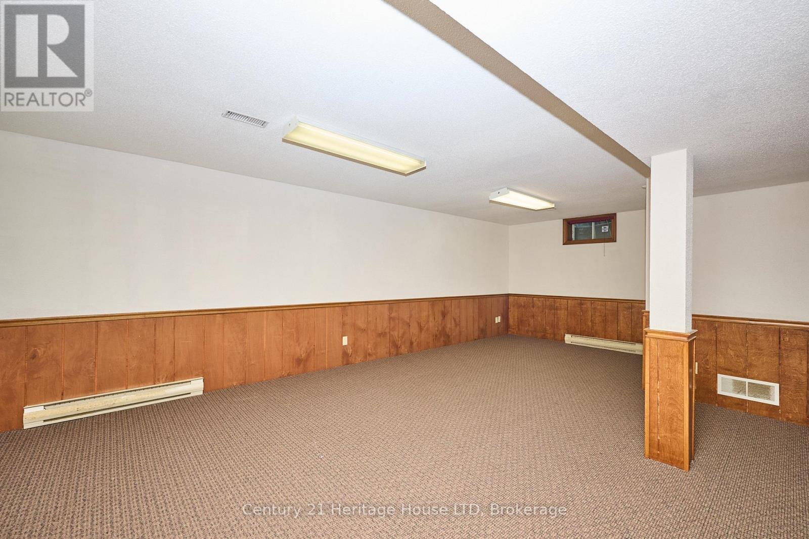 20 - 2720 Mewburn Road Property Photo 27