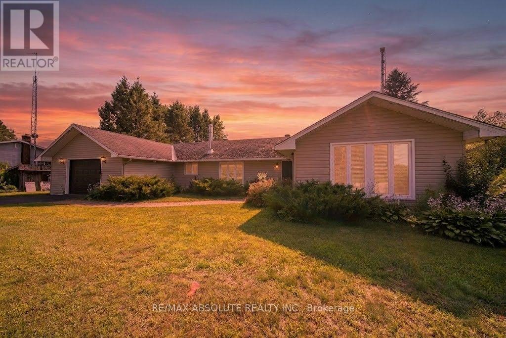 1543 Gagnon Road Property Photo 2