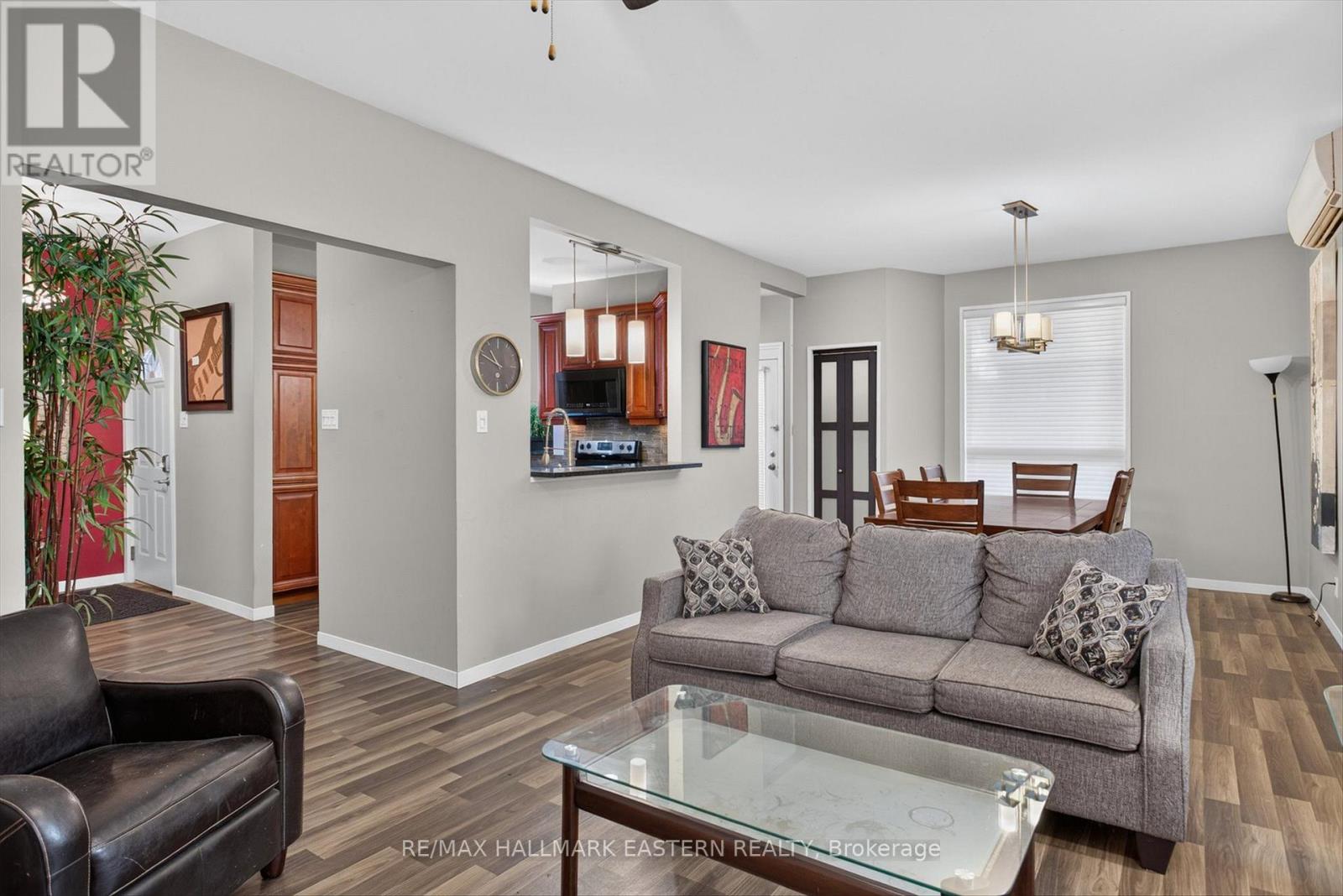 183 Aylmer Street N Property Photo 25