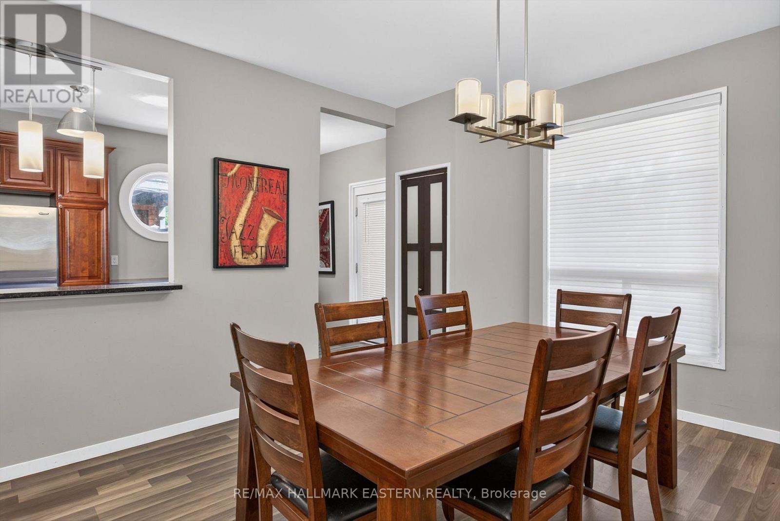 183 Aylmer Street N Property Photo 27