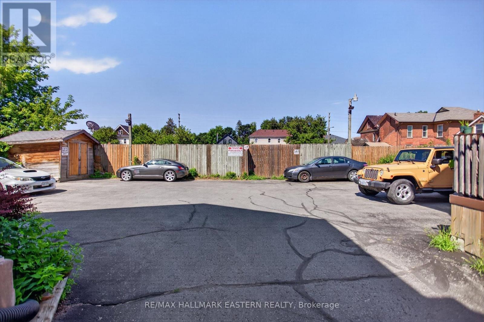 187 Aylmer Street N Property Photo 10