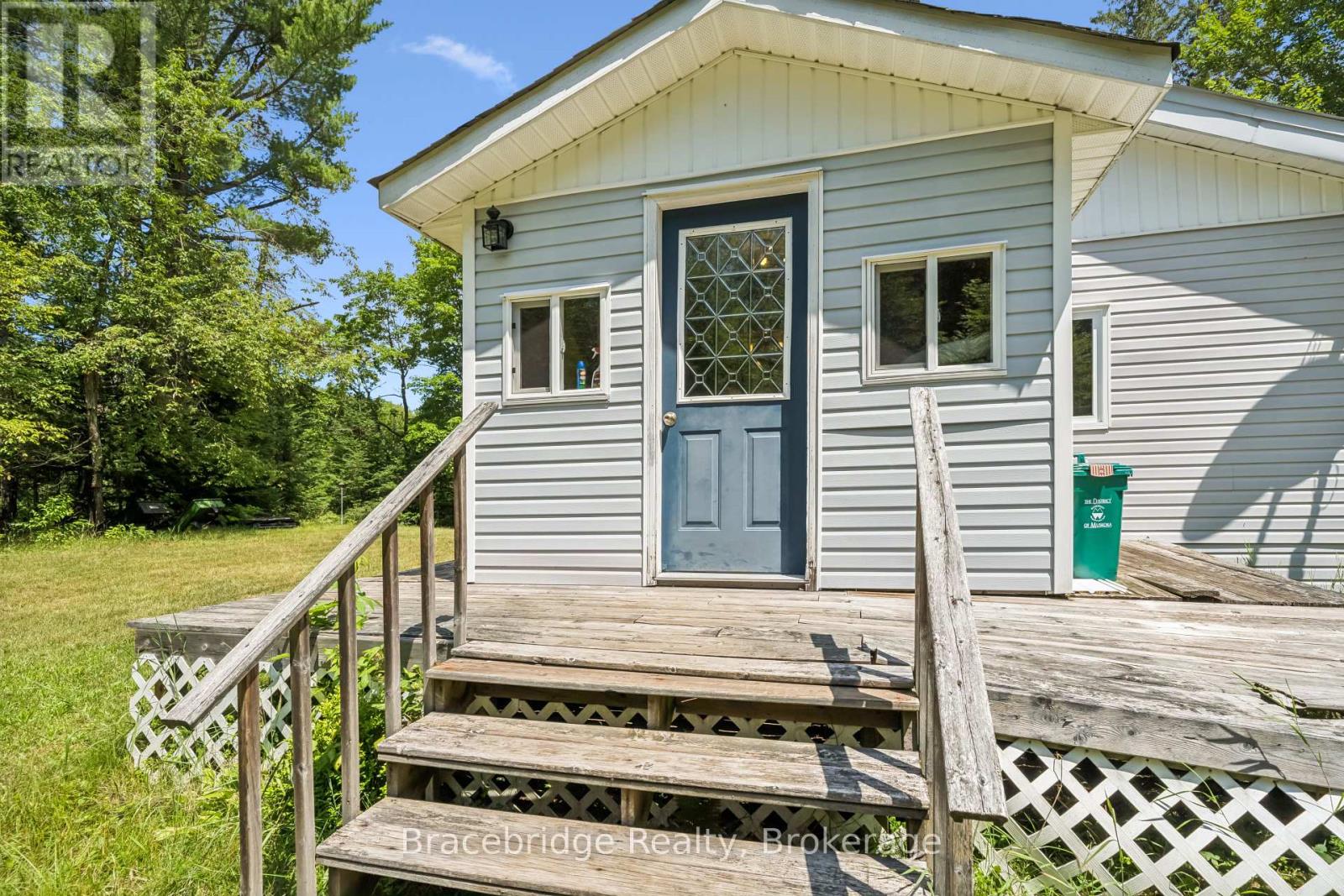 1100 Colony Road Property Photo 6