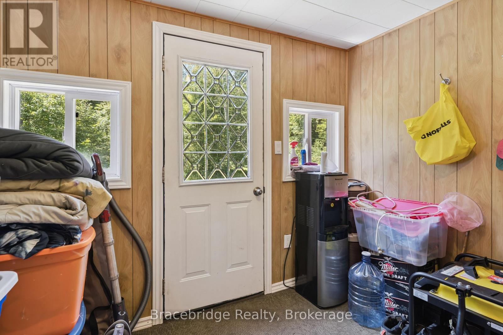 1100 Colony Road Property Photo 7