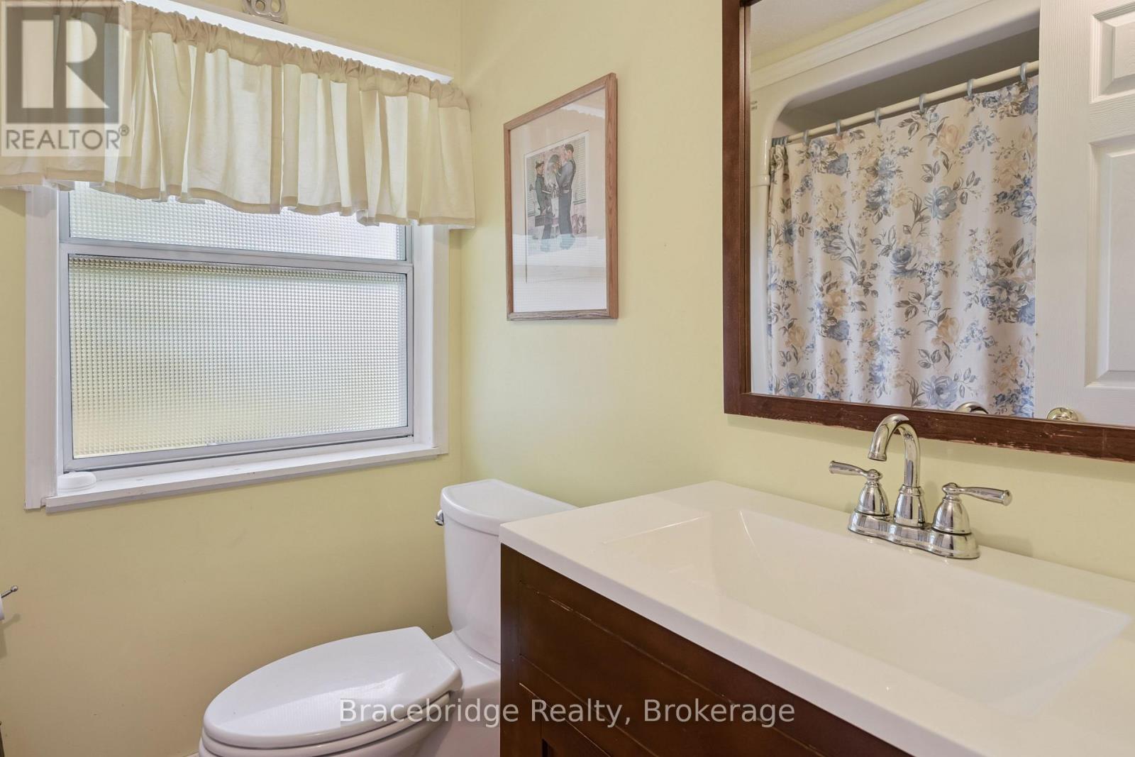 1100 Colony Road Property Photo 24