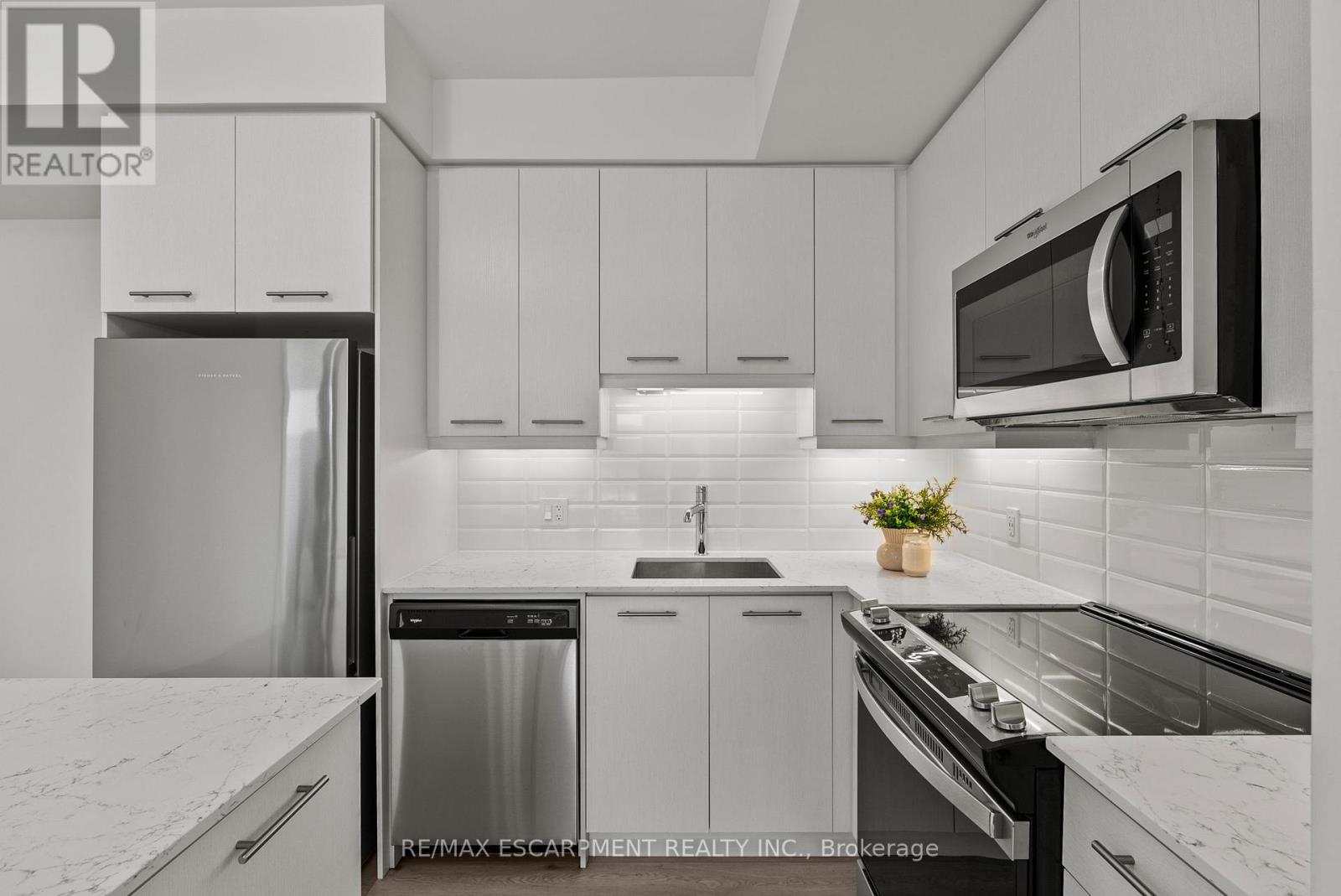 1311 - 385 Winston Road Property Photo 6