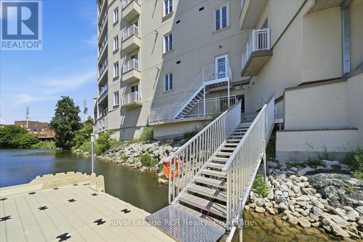 501 - 80 9th Street E Property Photo 46