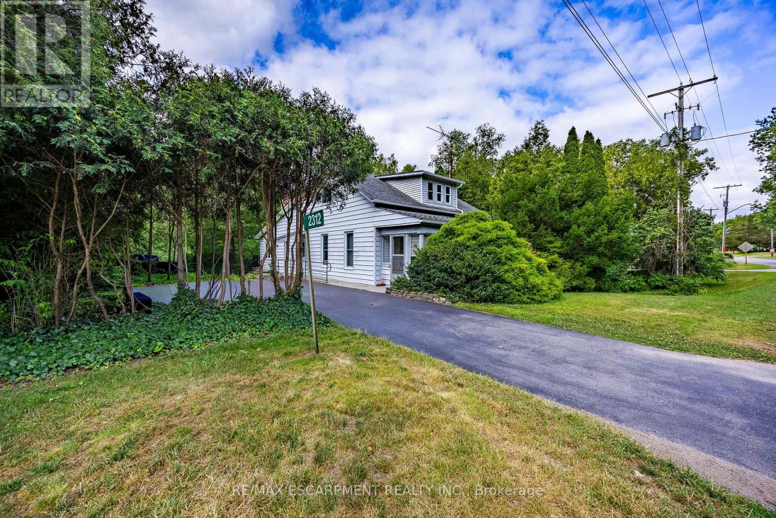 2312 FRONT ROAD