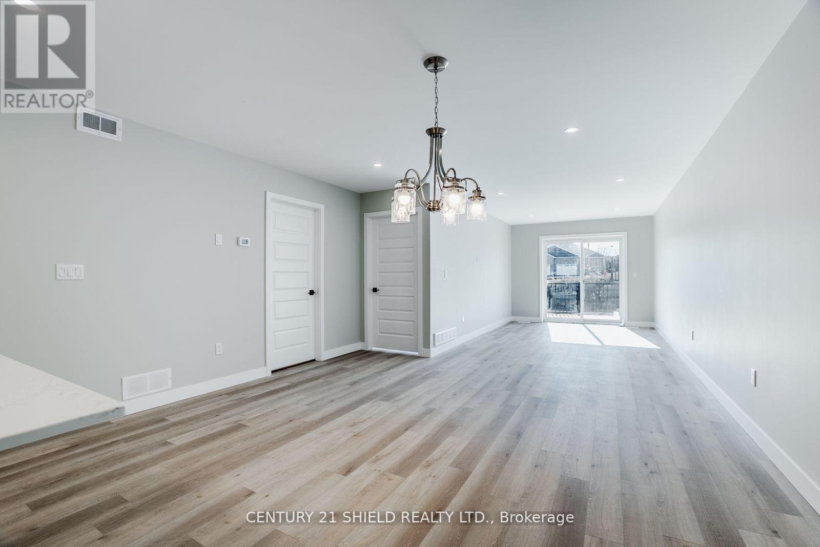 22 Erindale Lane Property Photo 13