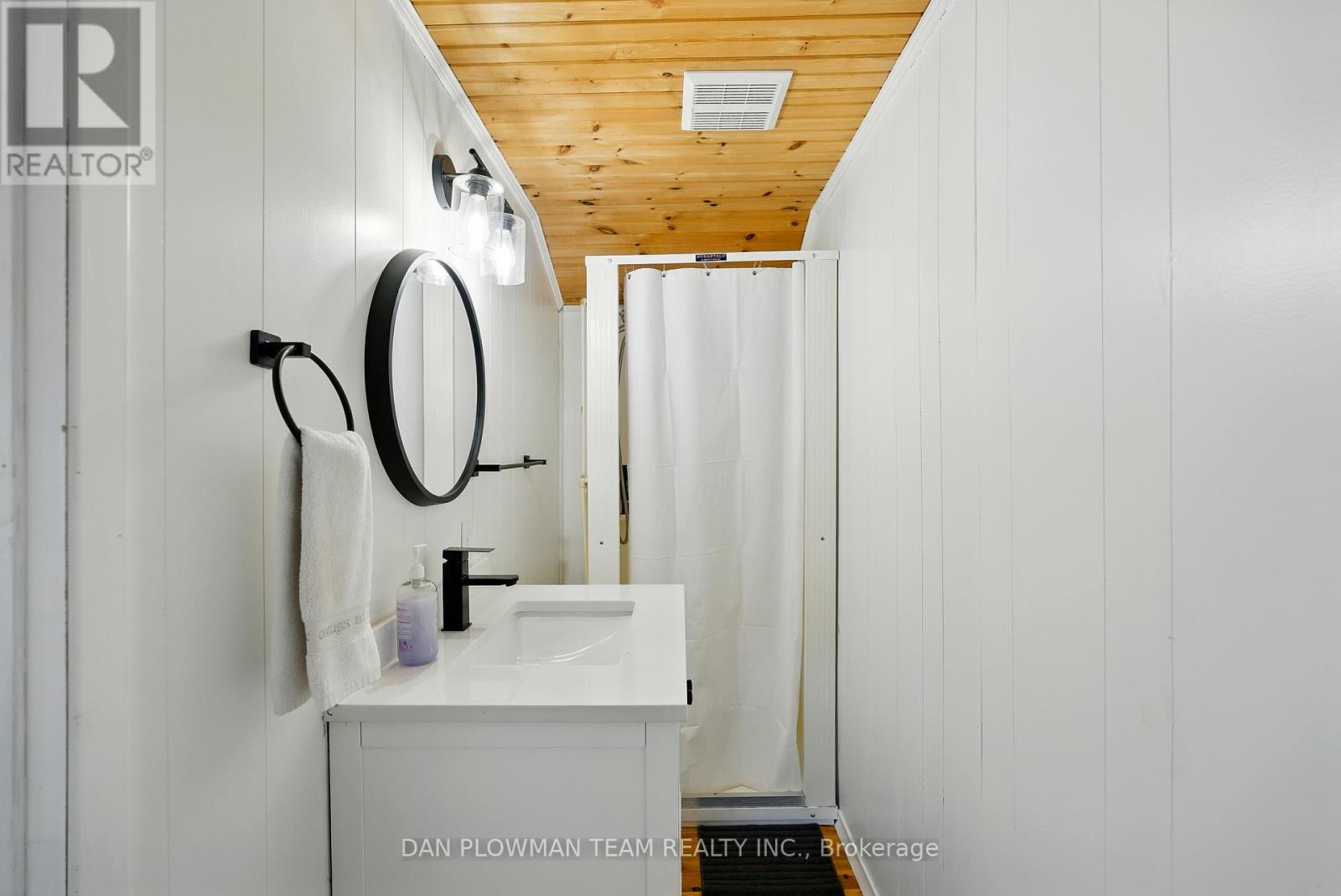 184 Chapman Drive Property Photo 35