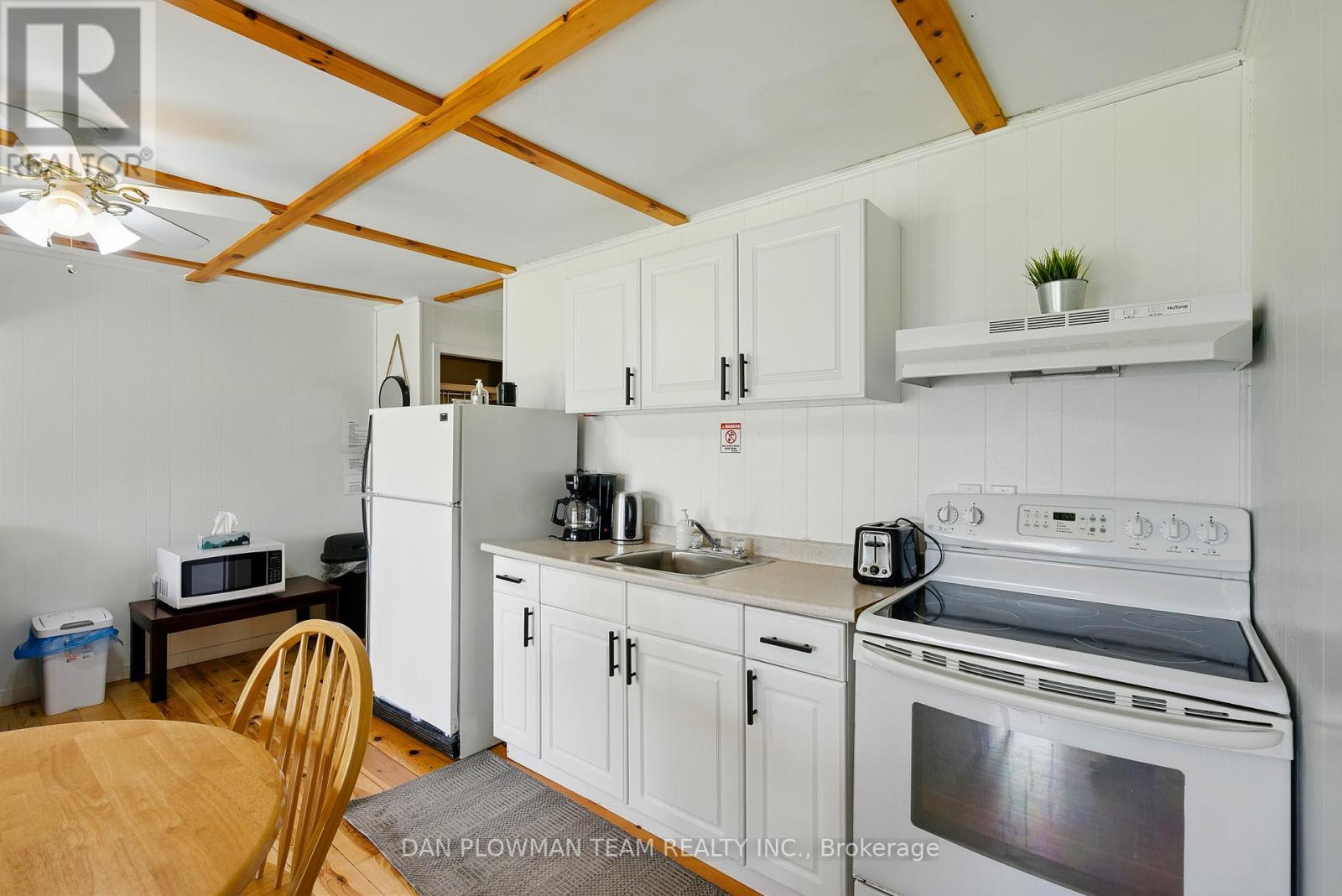 184 Chapman Drive Property Photo 41