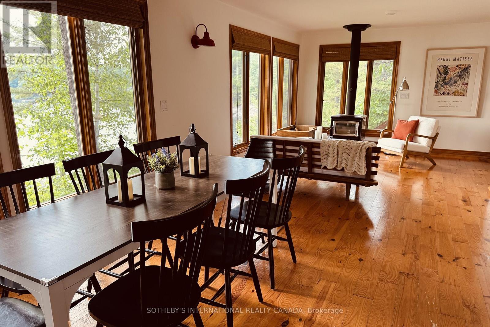 1074 Cooks Road Property Photo 8