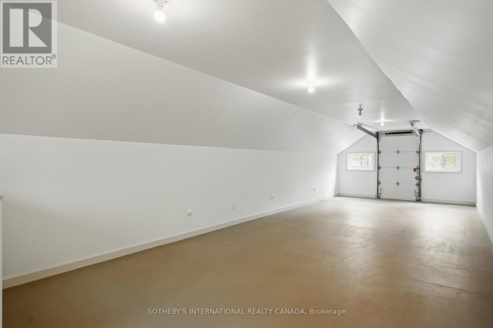 1074 Cooks Road Property Photo 22