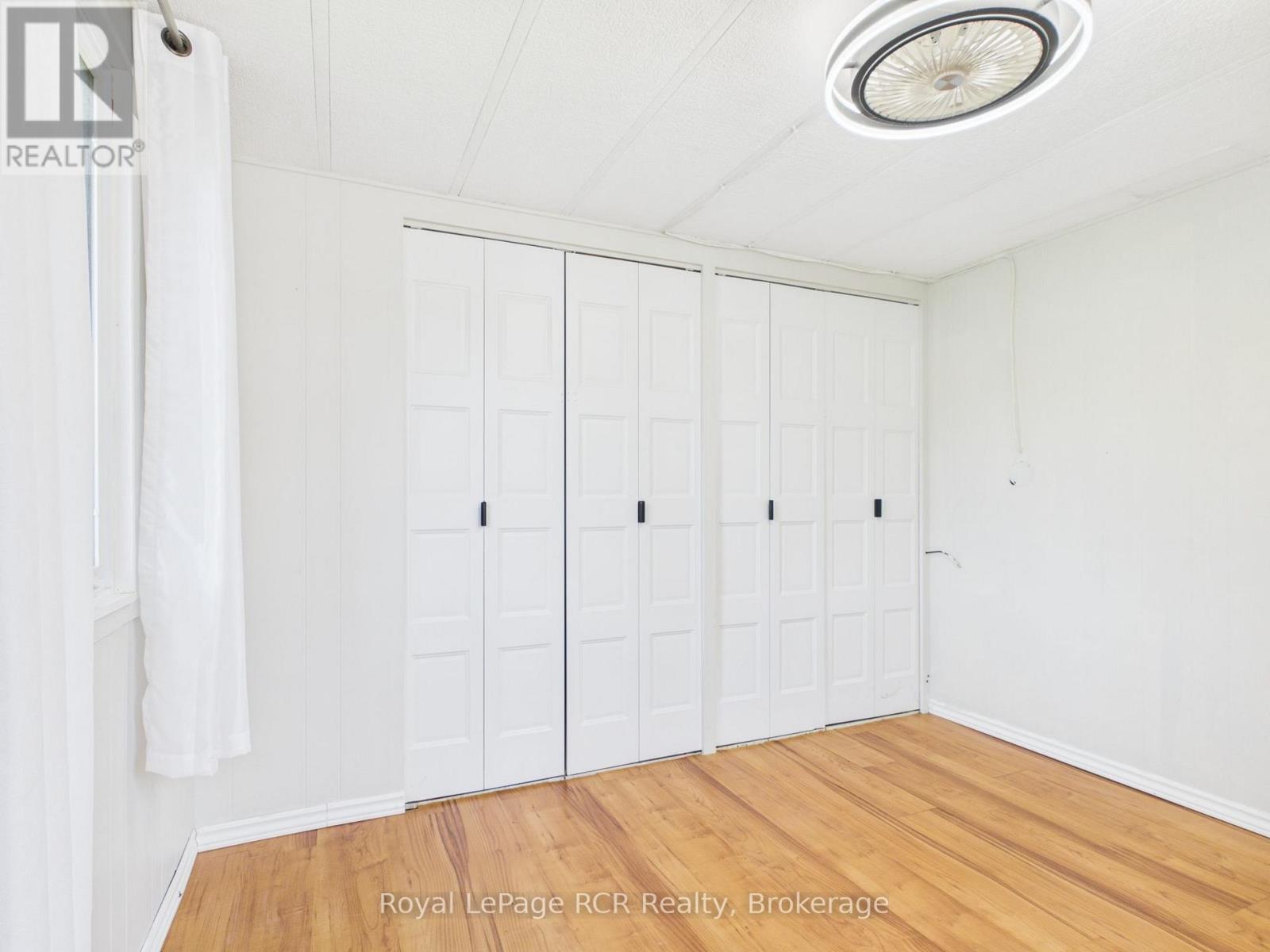 56 Sussex Square Property Photo 26