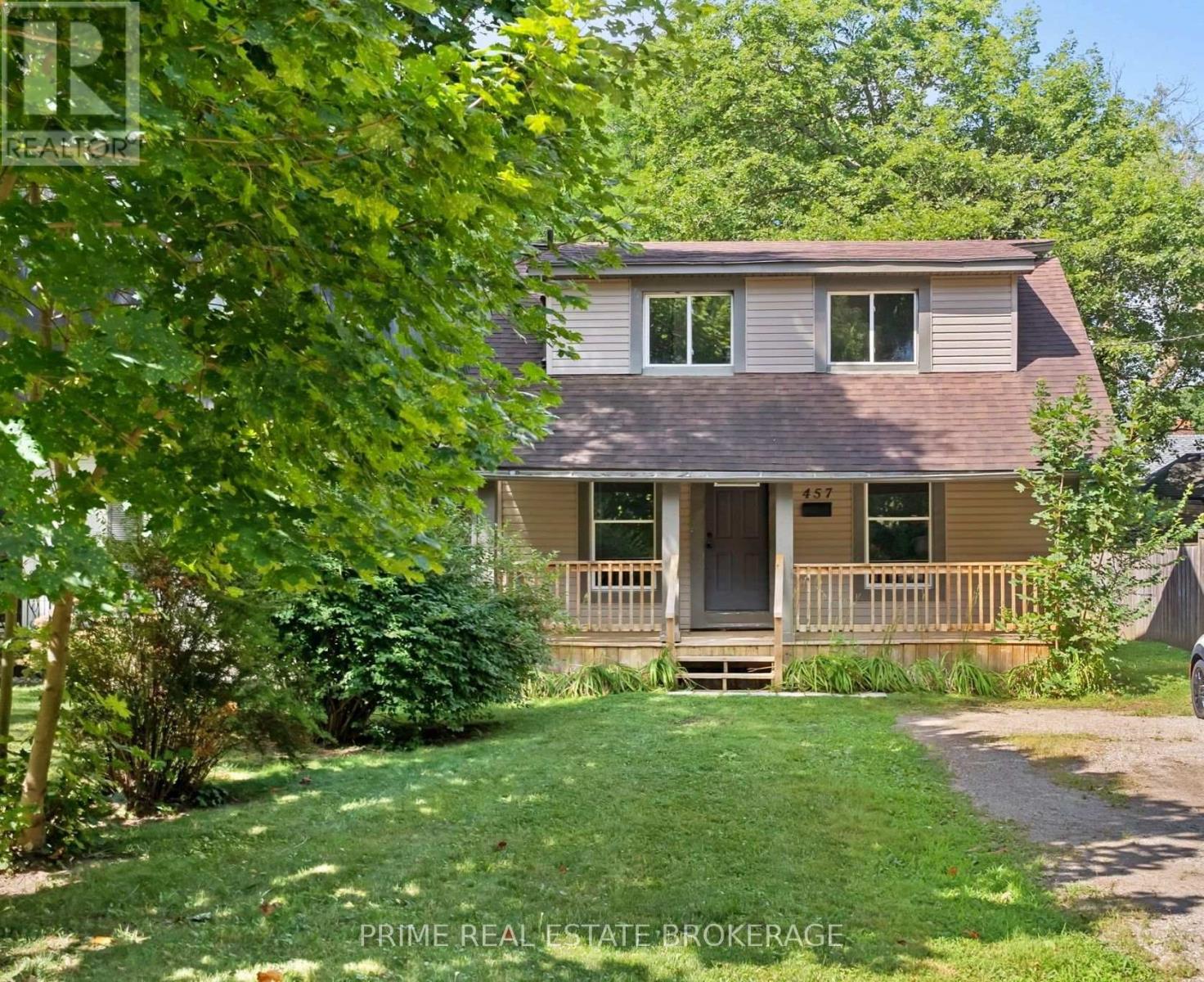 457 St George Street Property Photo 1